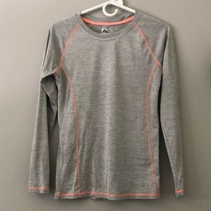 Women’s Athletic Long Sleeve Shirt